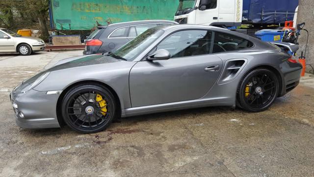 Porsche 911 Turbo